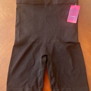 Empetua High Waisted Shaper Shorts